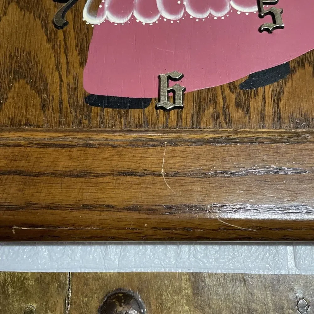 80s Vintage American Country girl Wall Hanging Clock Quartz 14.5